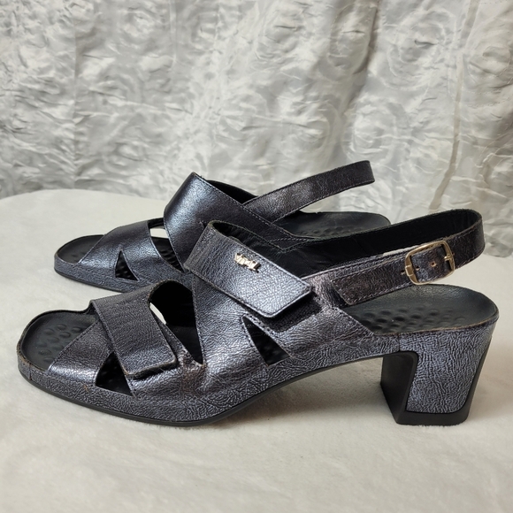 Vital sandals made in Austria womens size 41 - Picture 1 of 9